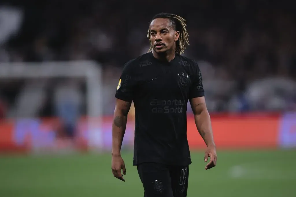 SP – SAO PAULO – 12/02/2025 – PAULISTA 2025, CORINTHIANS X SANTOS – Andre Carrillo jogador do Corinthians durante partida contra o Santos no estadio Arena Corinthians pelo campeonato Paulista 2025. Foto: Ettore Chiereguini/AGIF