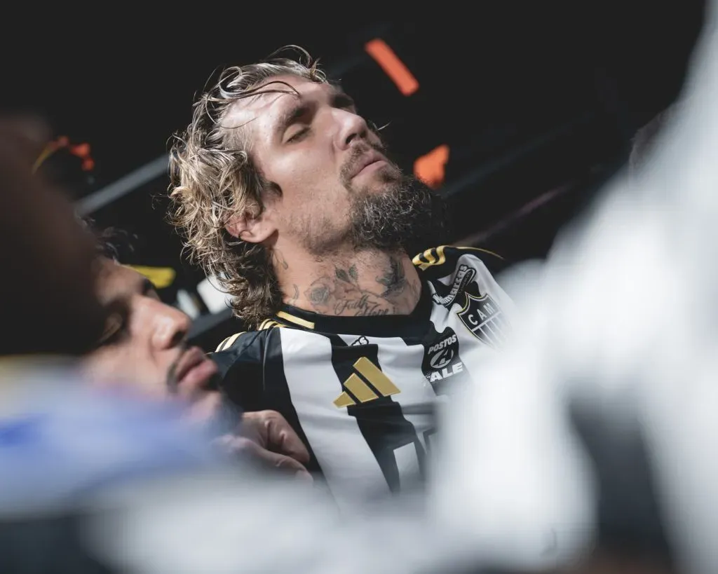 Lyanco concentrando antes de jogo pelo Galo. Foto: Atlético-MG