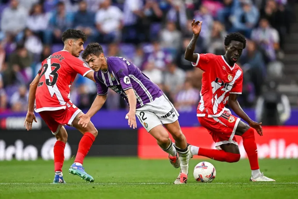 Mario Martín durante partida entre Real Valladolid e Rayo Vallecano na La Liga 2024/25. (Photo by Octavio Passos/Getty Images)