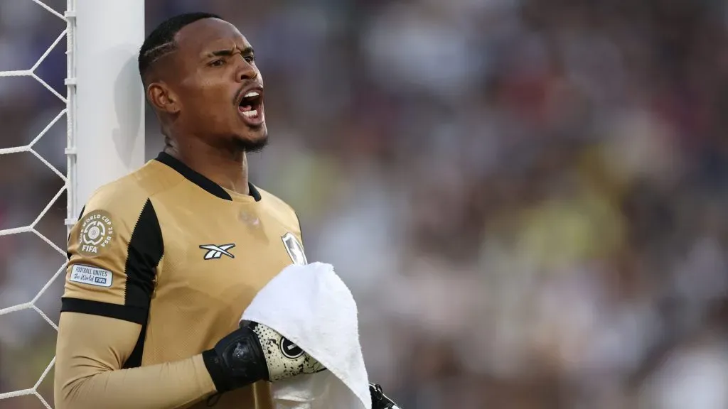 West Ham faz proposta por John (Photo by Stu Forster/Getty Images)