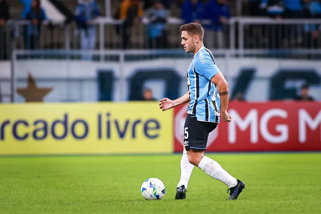 Camilo em ação pelo Grêmio. Foto: Maxi Franzoi/AGIF