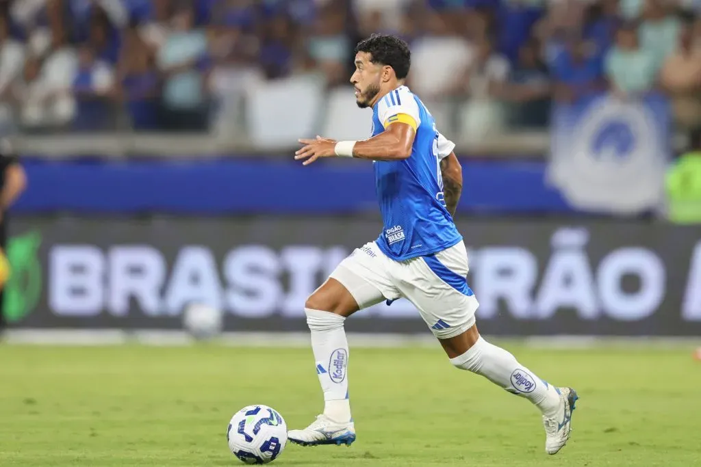 William jogador do Cruzeiro durante partida contra o Mirassol -Foto: Gilson Lobo/AGIF