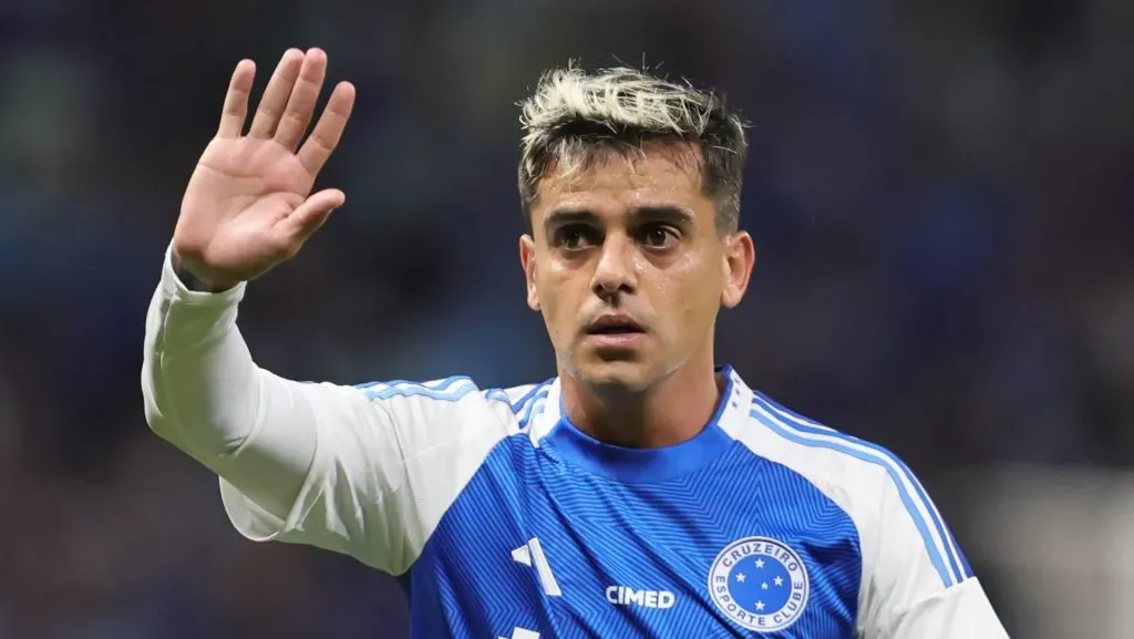 Fagner, lateral do Cruzeiro