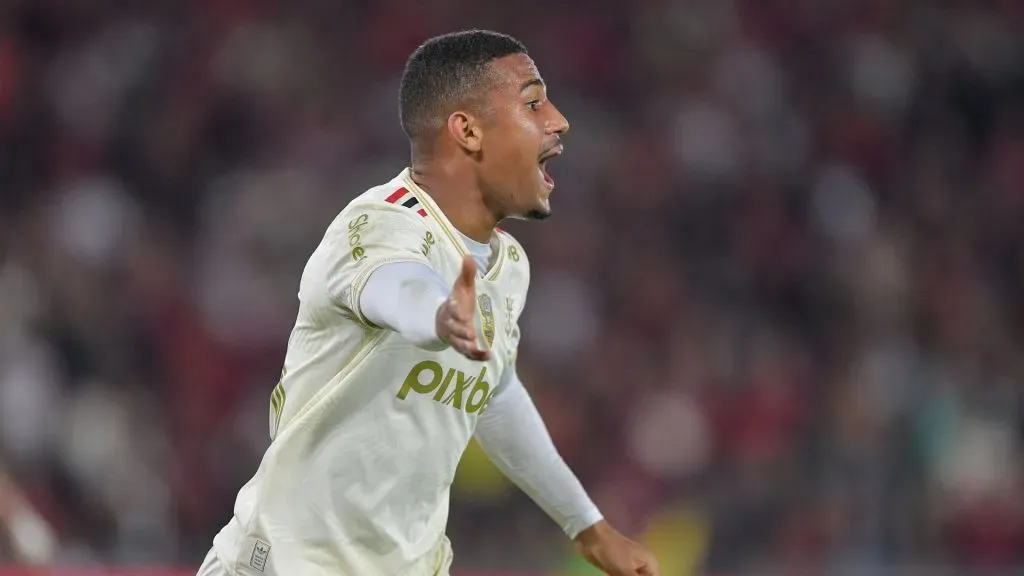 Samuel Lino, atacante do Flamengo