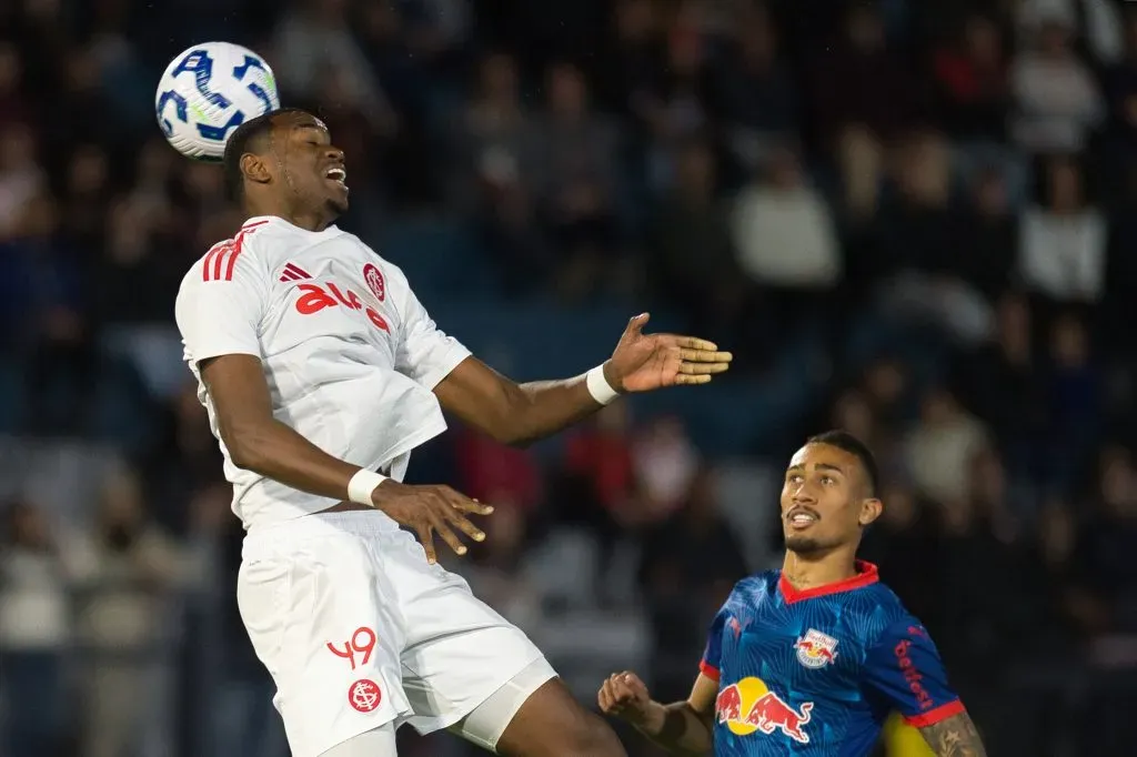 SP – BRAGANCA PAULISTA – 09/08/2025 – BRASILEIRO A 2025, BRAGANTINO X INTERNACIONAL – Ricardo Mathias jogador do Bragantino durante partida contra o Internacional no estadio Cicero De Souza Marques pelo campeonato Brasileiro A 2025. Foto: Anderson Romao/AGIF