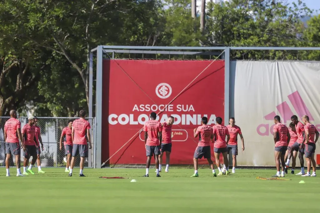 RS – Porto Alegre – 05/01/2023 – INTERNACIONAL, TREINO – Jogadores do Internacional durante treinamento no CT Parque Gigante. Foto: Fernando Alves/AGIF