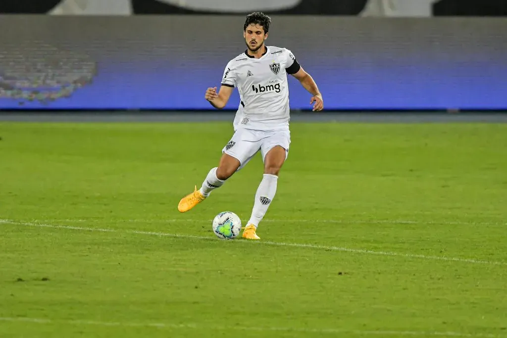 RJ – Rio de Janeiro – 19/08/2020 – BRASILEIRO A 2020, BOTAFOGO X ATLETICO-MG – Igor Rabello jogador do Atletico-MG durante partida contra o Botafogo no estadio Engenhao pelo campeonato Brasileiro A 2020. Foto: Thiago Ribeiro/AGIF