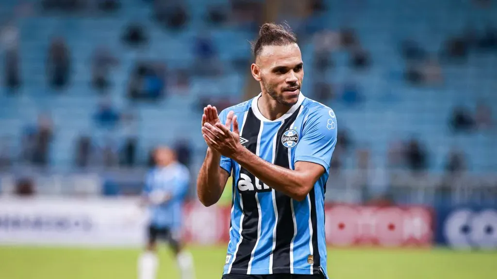 Braithwaite, atacante do Grêmio. Foto: Maxi Franzoi/AGIF