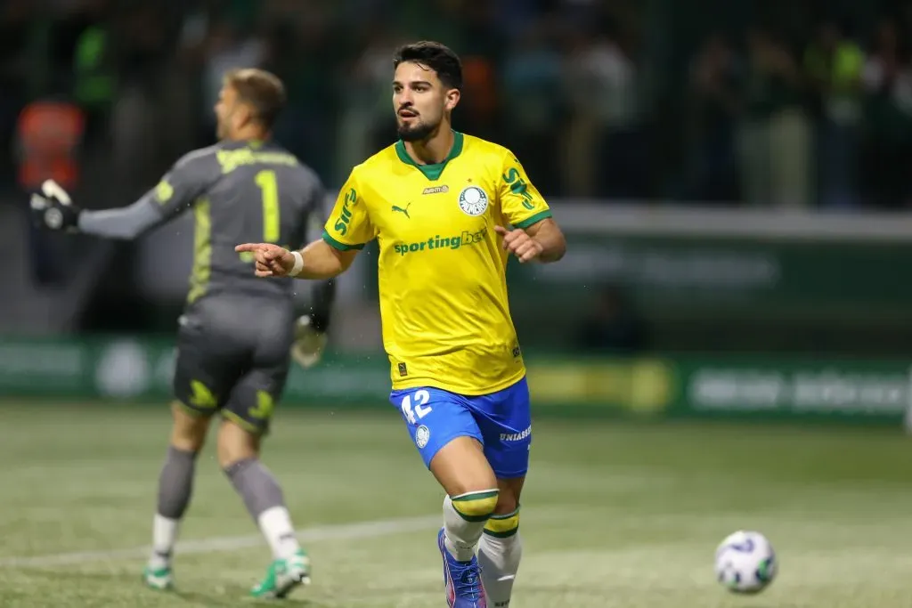 SP – SAO PAULO – 25/08/2025 – BRASILEIRO A 2025, PALMEIRAS X SPORT – Flaco Lopez jogador do Palmeiras durante a partida contra o Sport no Allianz Parque em Sao Paulo (SP), pelo campeonato Brasileiro A 2025. Foto: Marlon Costa/AGIF