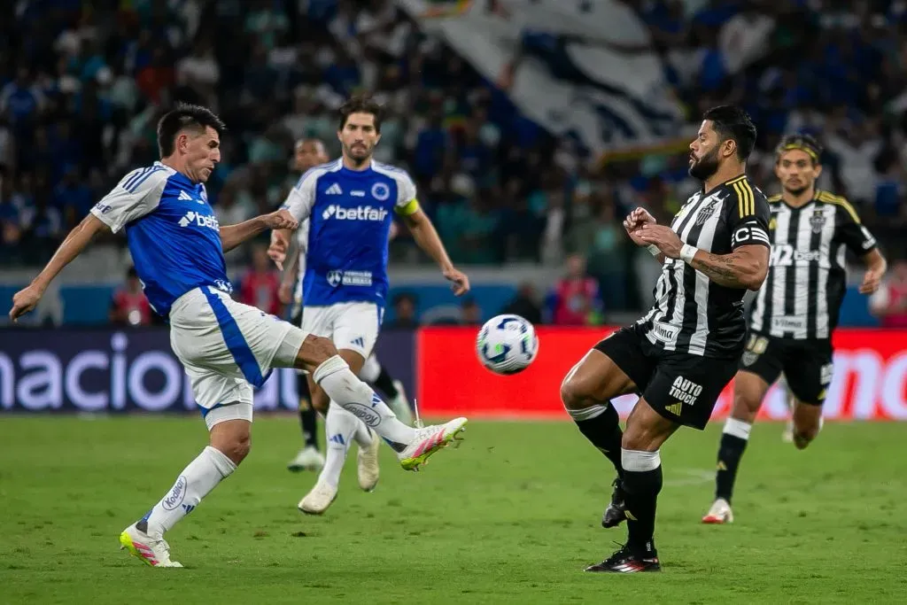 MG – BELO HORIZONTE – 18/05/2025 – BRASILEIRO A 2025, CRUZEIRO X ATLETICO-MG – Hulk jogador do Atletico-MG durante partida contra o Cruzeiro no estadio Mineirao pelo campeonato Brasileiro A 2025. Foto: Fernando Moreno/AGIF