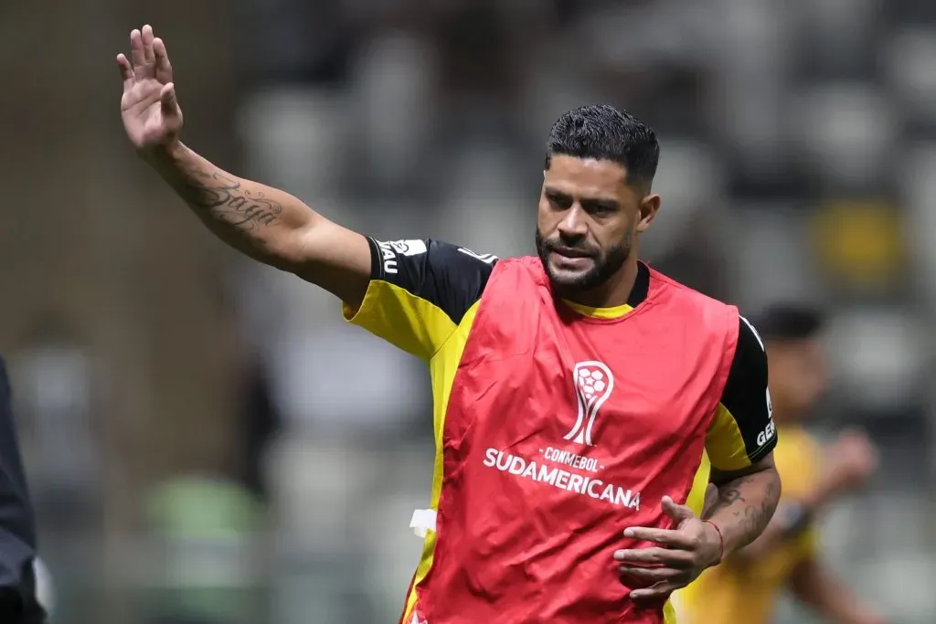 MG – BELO HORIZONTE – 14/08/2025 – COPA SUL-AMERICANA 2025, ATLETICO-MG X GODOY CRUZ – Lyanco jogador do Atletico-MG durante aquecimento antes da partida contra o Godoy Cruz no estadio Arena MRV pelo campeonato Copa Sul-americana 2025. Foto: Gilson Lobo/AGIF