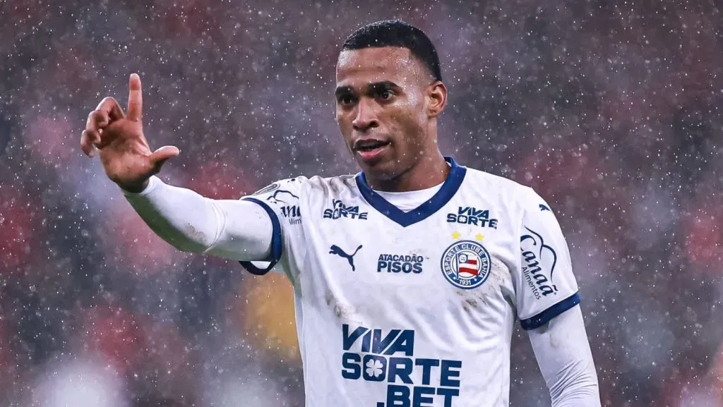 Jean Lucas em campo pelo Bahia. Foto: Maxi Franzoi/AGIF