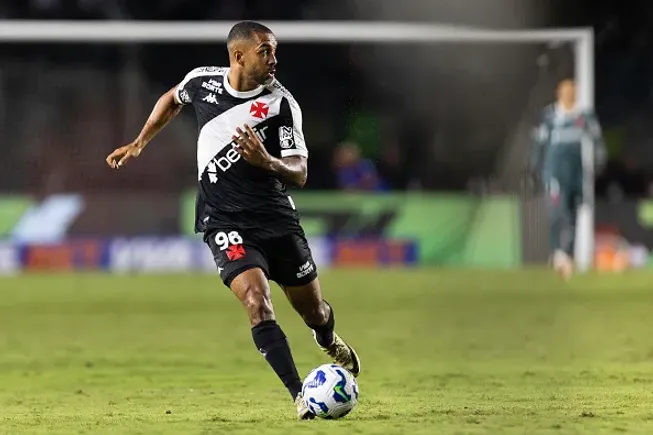 Paulo Henrique, atuando no Vasco – (Photo by Ruano Carneiro/Getty Images)