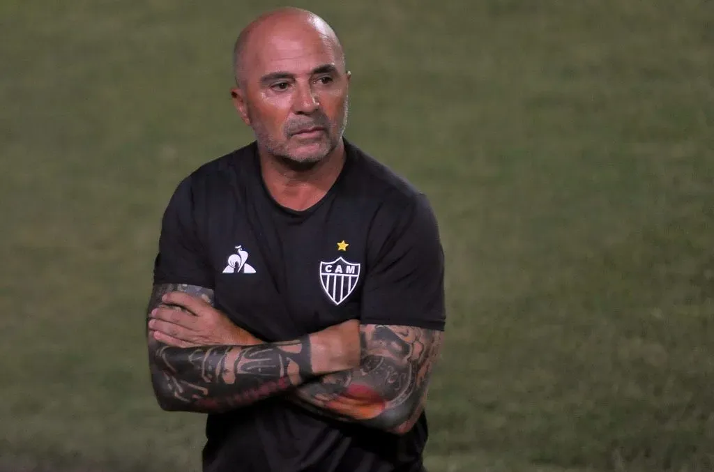 BA – Salvador – 19/10/2020 – BRASILEIRO A 2020, BAHIA X ATLETICO-MG – Jorge Sampaoli tecnico do Atletico-MG durante partida contra o Bahia no estadio Pituacu pelo campeonato Brasileiro A 2020. Foto: Jhony Pinho/AGIF