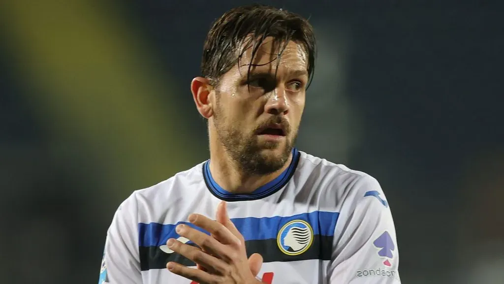 Rafael Tolói deixou a Atalanta após 10 temporadas na Itália