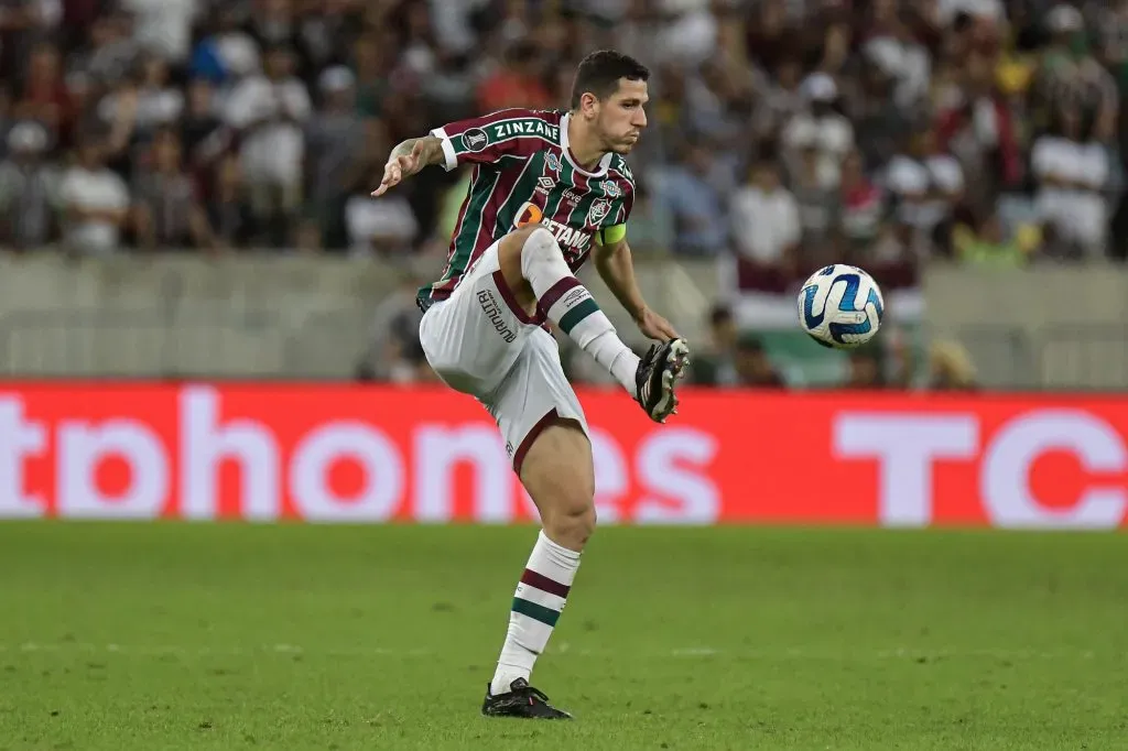 Nino atuando no Fluminense em 2023 – Foto: Thiago Ribeiro/AGIF