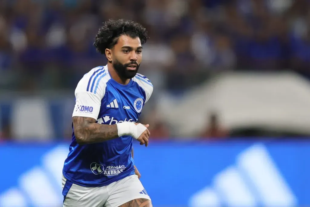 Gabriel Barbosa jogador do Cruzeiro durante partida contra o Internacional no estadio Mineirao pelo campeonato Brasileiro A 2025. Foto: Gilson Lobo/AGIF