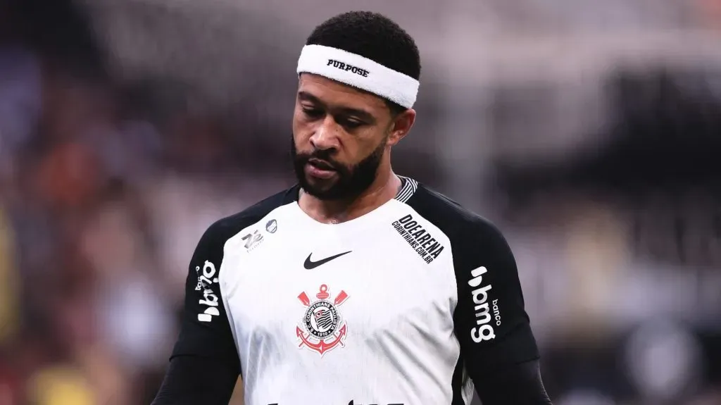 Memphis Depay, atacante do Corinthians. Foto: Ettore Chiereguini/AGIF