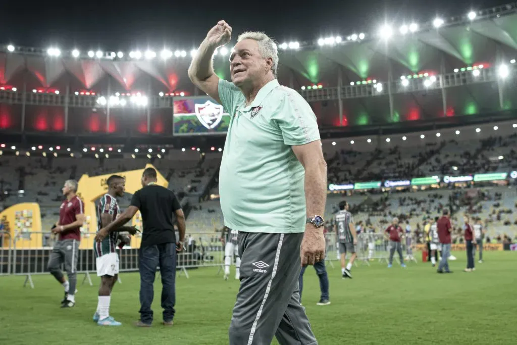 Abel Braga durante partida contra o Flamengo no Campeonato Carioca de 2022. Foto: Jorge Rodrigues/AGIF