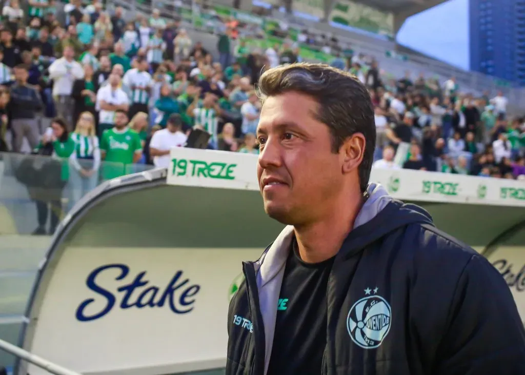 Ex-técnico do Vitória, Carpini comanda atualmente o Juventude. Foto: Luiz Erbes/AGIF