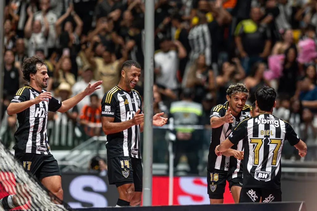 MG – BELO HORIZONTE – 08/10/2025 – BRASILEIRO A 2025, ATLETICO-MG X SPORT – Rony jogador do Atletico-MG comemora seu gol durante partida contra o Sport no estadio Arena MRV pelo campeonato Brasileiro A 2025. Foto: Alessandra Torres/AGIF