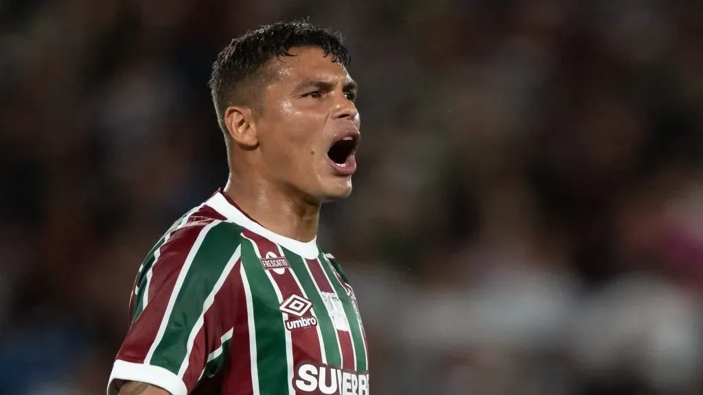 Thiago Silva, na partida entre Fluminense e Atlético-MG pelo Brasileirã 2025. Foto: Jorge Rodrigues/AGIF