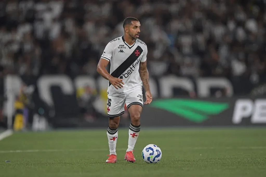 Paulo Henrique durante partida contra o Botafogo na Copa Do Brasil de 2025. Foto: Thiago Ribeiro/AGIF