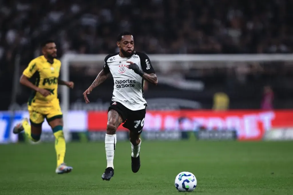 Jose Martinez jogador do Corinthians durante partida contra o Mirassol no estadio Arena Corinthians pelo campeonato Brasileiro A 2025. Foto: Ettore Chiereguini/AGIF