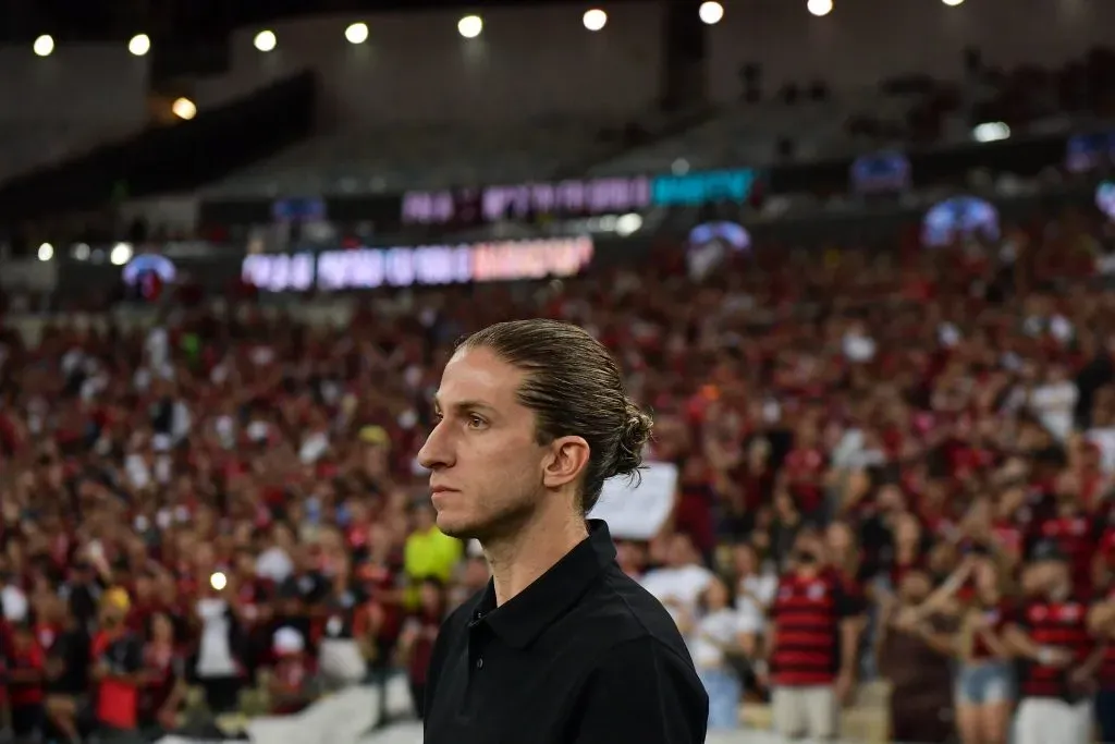 Filipe Luis pelo Flamengo em partida da Libertadores. Foto: Thiago Ribeiro/AGIF