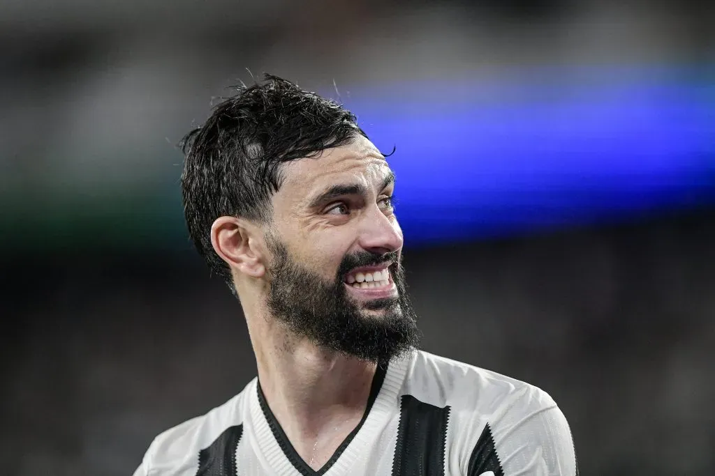 Mastriani deve deixar o Botafogo – Foto: Thiago Ribeiro/AGIF.