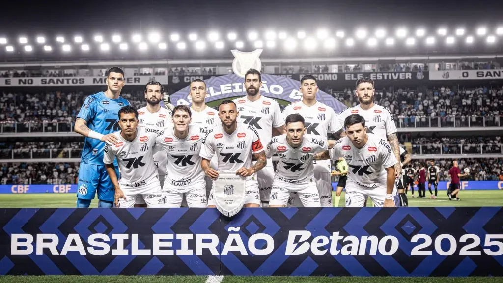 Time do Santos na Vila Belmiro. Foto: Raul Baretta/ Santos FC
