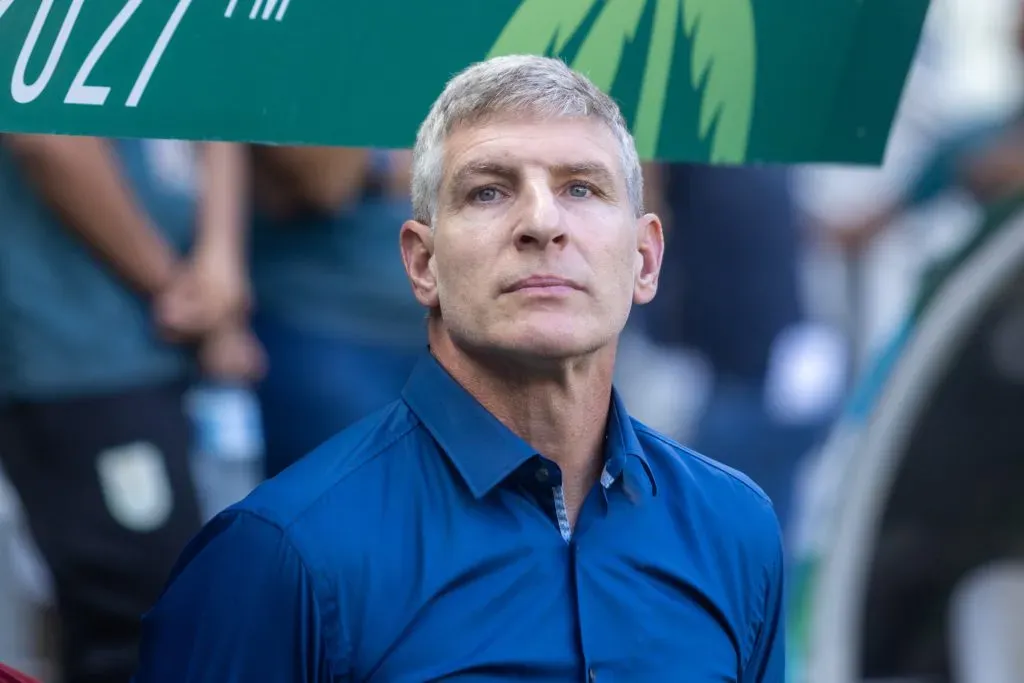 CE – FORTALEZA – 13/09/2025 – BRASILEIRO A 2025, FORTALEZA X VITORIA – Palermo tecnico do Fortaleza durante partida contra o Vitoria no estadio Arena Castelao pelo campeonato Brasileiro A 2025. Foto: Lucas Emanuel/AGIF