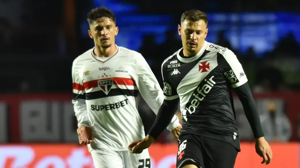 Vasco x São Paulo se enfrentam pelo Campeonato Brasileiro A 2025. Foto: Jota Erre/AGIF