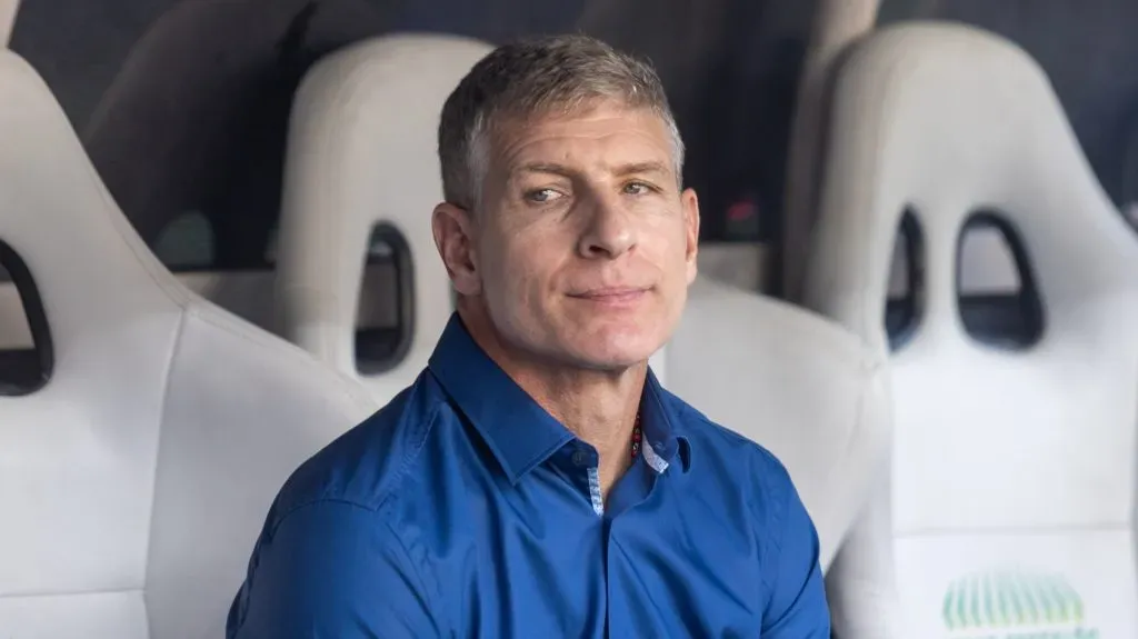 Martín Palermo, técnico do Fortaleza. Foto: Lucas Emanuel/AGIF