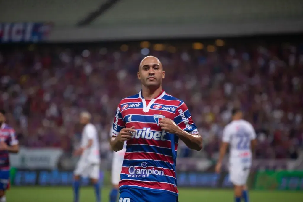 Dudu durante partida entre Fortaleza e Águia de Marabá na Copa do Brasil de 2023. Foto: Lucas Emanuel/AGIF