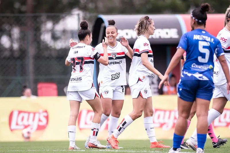 São Paulo goleou o Taubaté na última rodada e voltou para o G4 do Paulistão Feminino – Foto: Guilherme Veiga: Ag.Paulistão