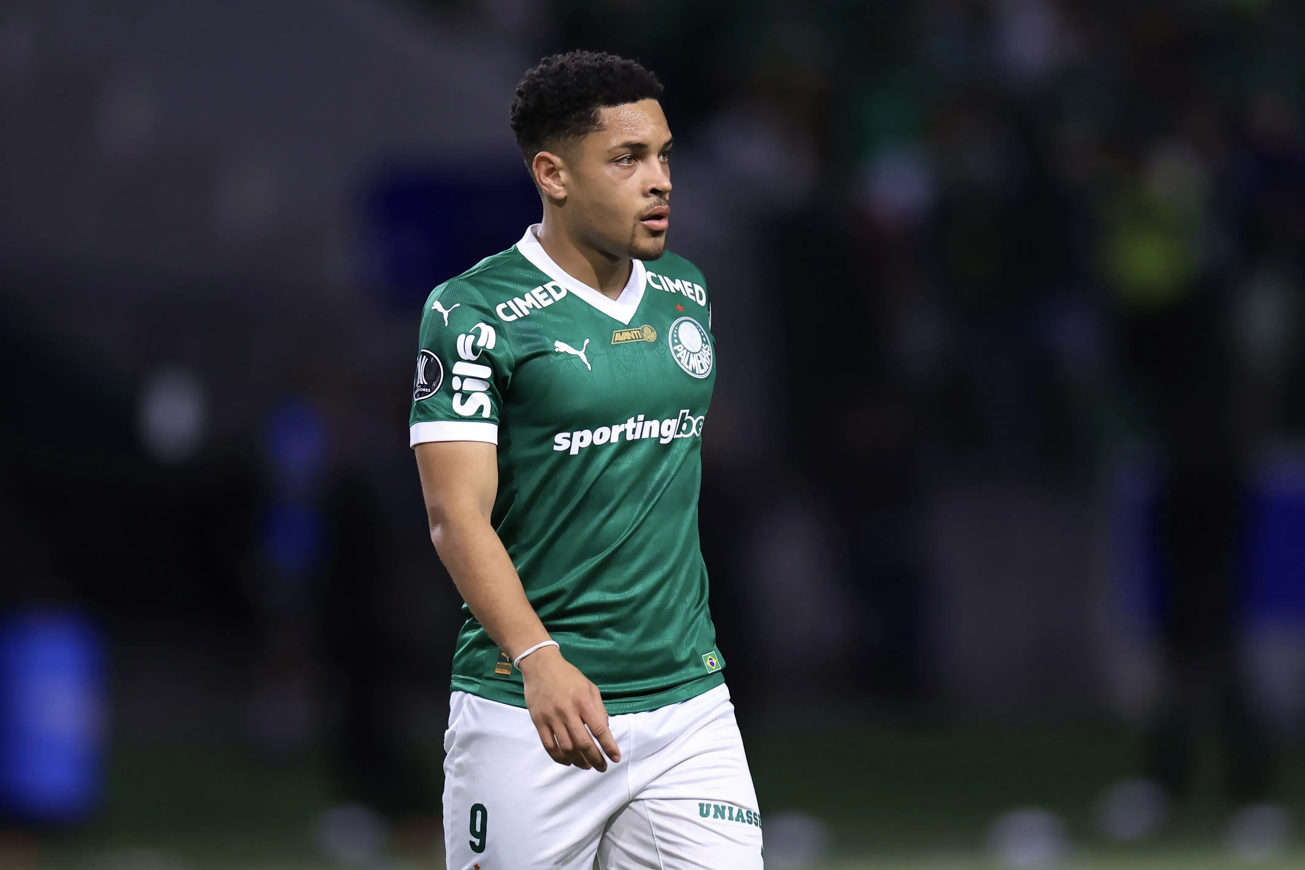 SP – SAO PAULO – 30/10/2025 – COPA LIBERTADORES 2025, PALMEIRAS X LDU – Vitor Roque jogador do Palmeiras durante partida contra o LDU no estadio Arena Allianz Parque pelo campeonato Copa Libertadores 2025. Foto: Marcello Zambrana/AGIF