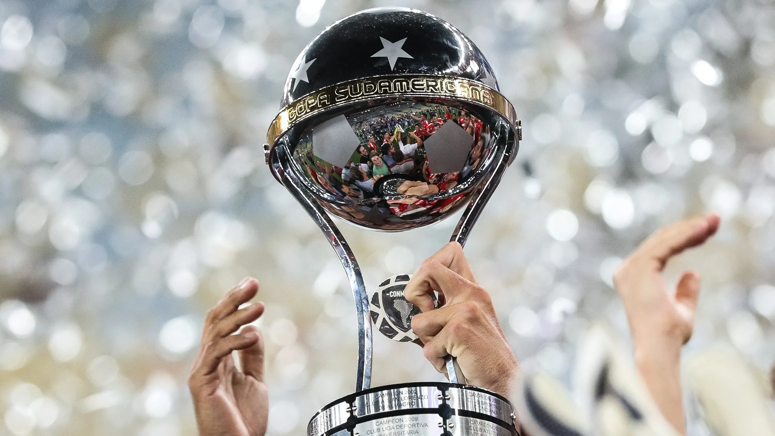 Troféu da Copa Sul-Americana. (Photo by Buda Mendes/Getty Images)