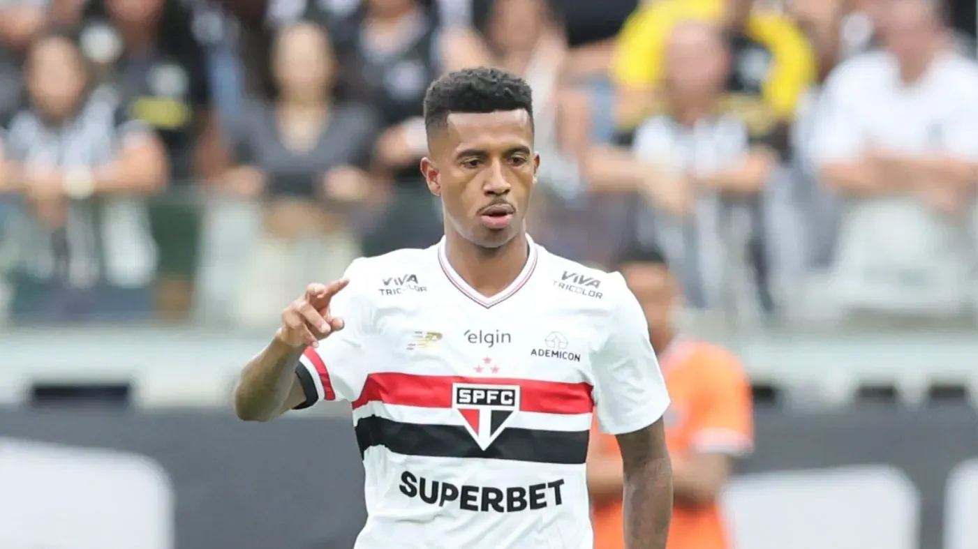 São Paulo quer manter Marcos Antônio - Foto: Gilson Lobo/AGIF.