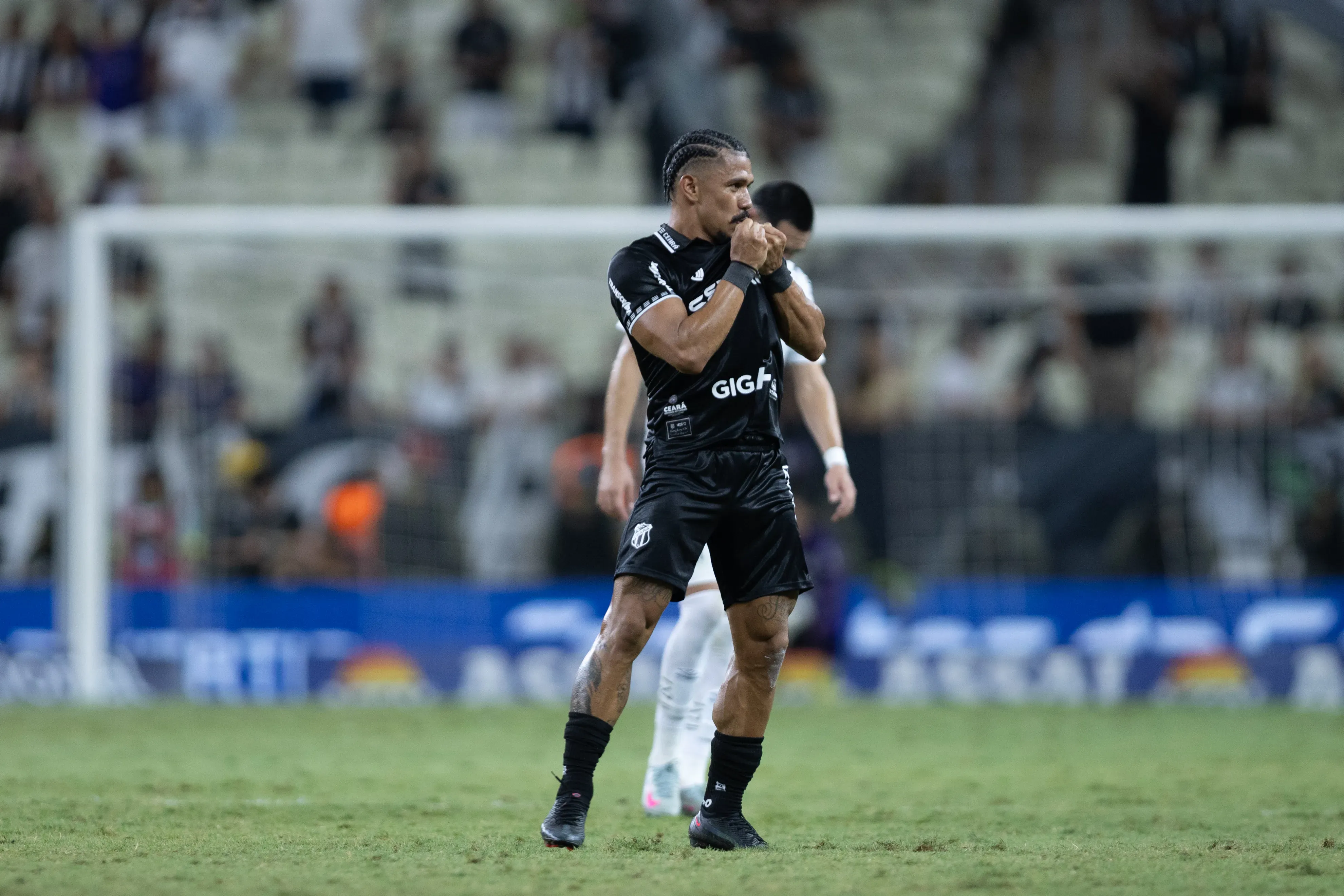 Fernando Sobral retorna no Ceará. Foto: Baggio Rodrigues/AGIF