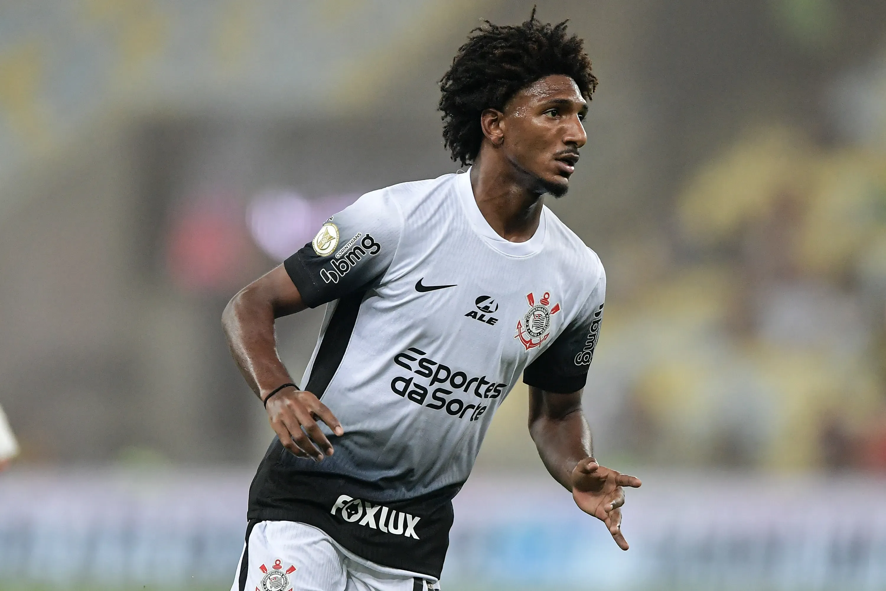 Talles Magno deve deixar o Corinthians – Foto: Thiago Ribeiro/AGIF.