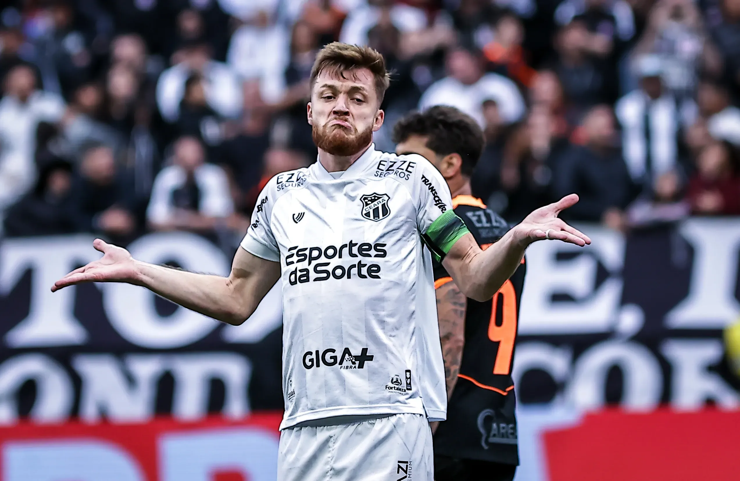 SP – SAO PAULO – 09/11/2025 – BRASILEIRO A 2025, CORINTHIANS X CEARA – Willian Machado jogador do Ceara durante partida contra o Corinthians no estadio Arena Corinthians pelo campeonato Brasileiro A 2025. Foto: Fabio Giannelli/AGIF
