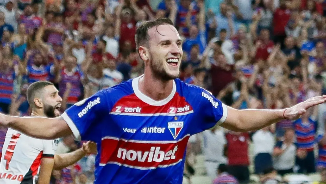 Pochettino virou assunto - Foto: Baggio Rodrigues/AGIF.