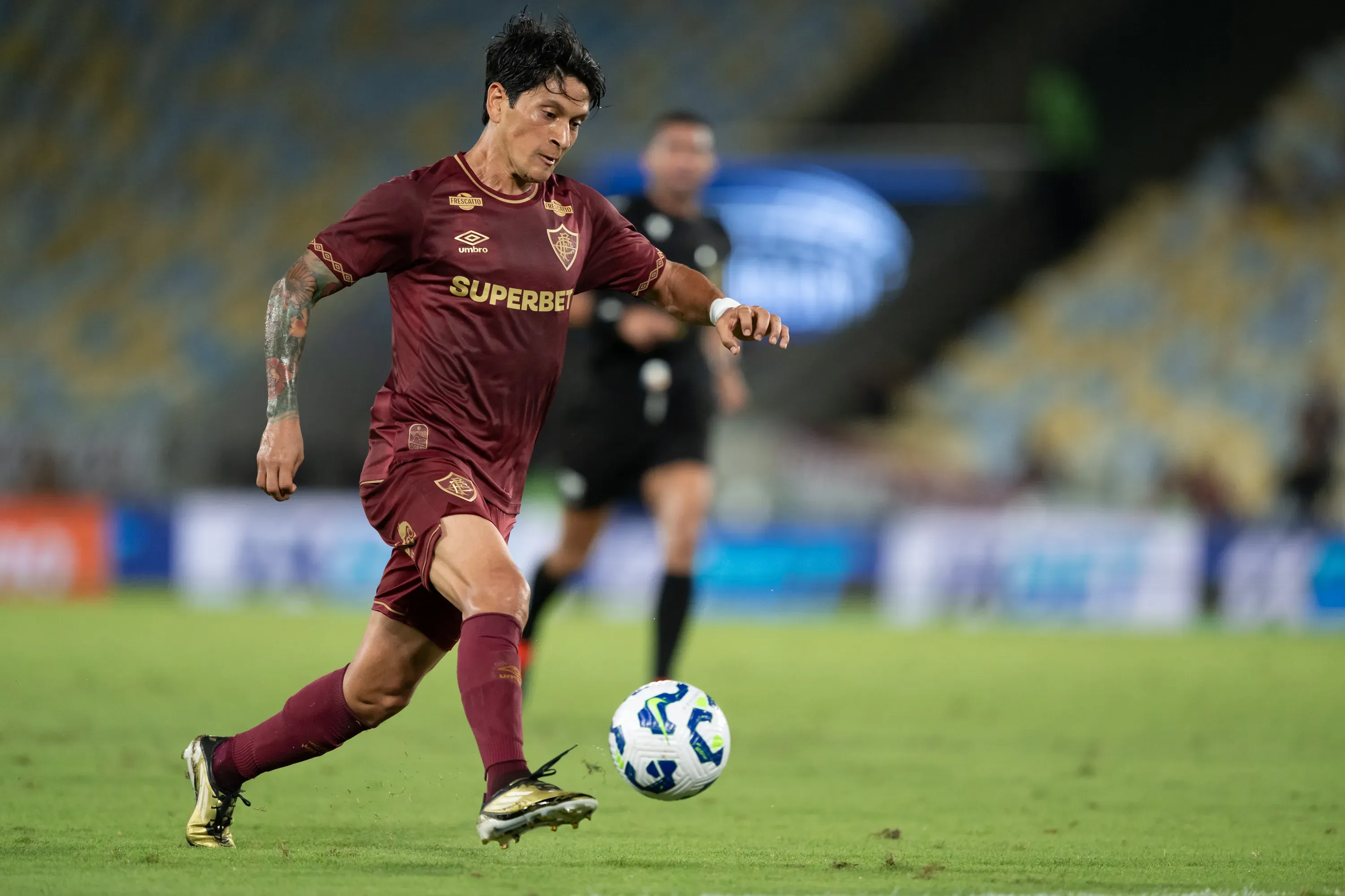 Germán Cano com a camisa do Fluminense – Foto: Jorge Rodrigues/AGIF
