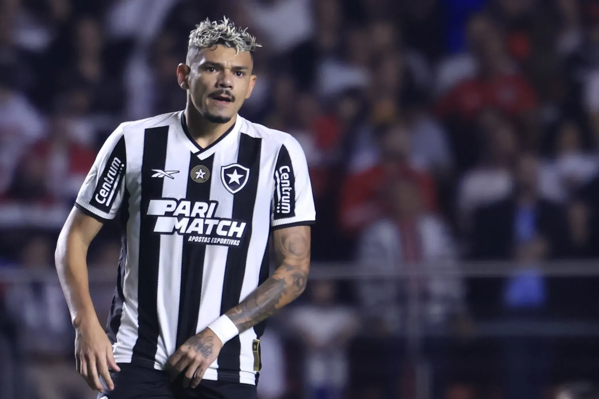 SP – SAO PAULO – 24/07/2024 – BRASILEIRO A 2024, SAO PAULO X BOTAFOGO – Tiquinho Soares jogador do Botafogo comemora seu gol durante partida contra o Sao Paulo no estadio Morumbi pelo campeonato Brasileiro A 2024. Foto: Marcello Zambrana/AGIF