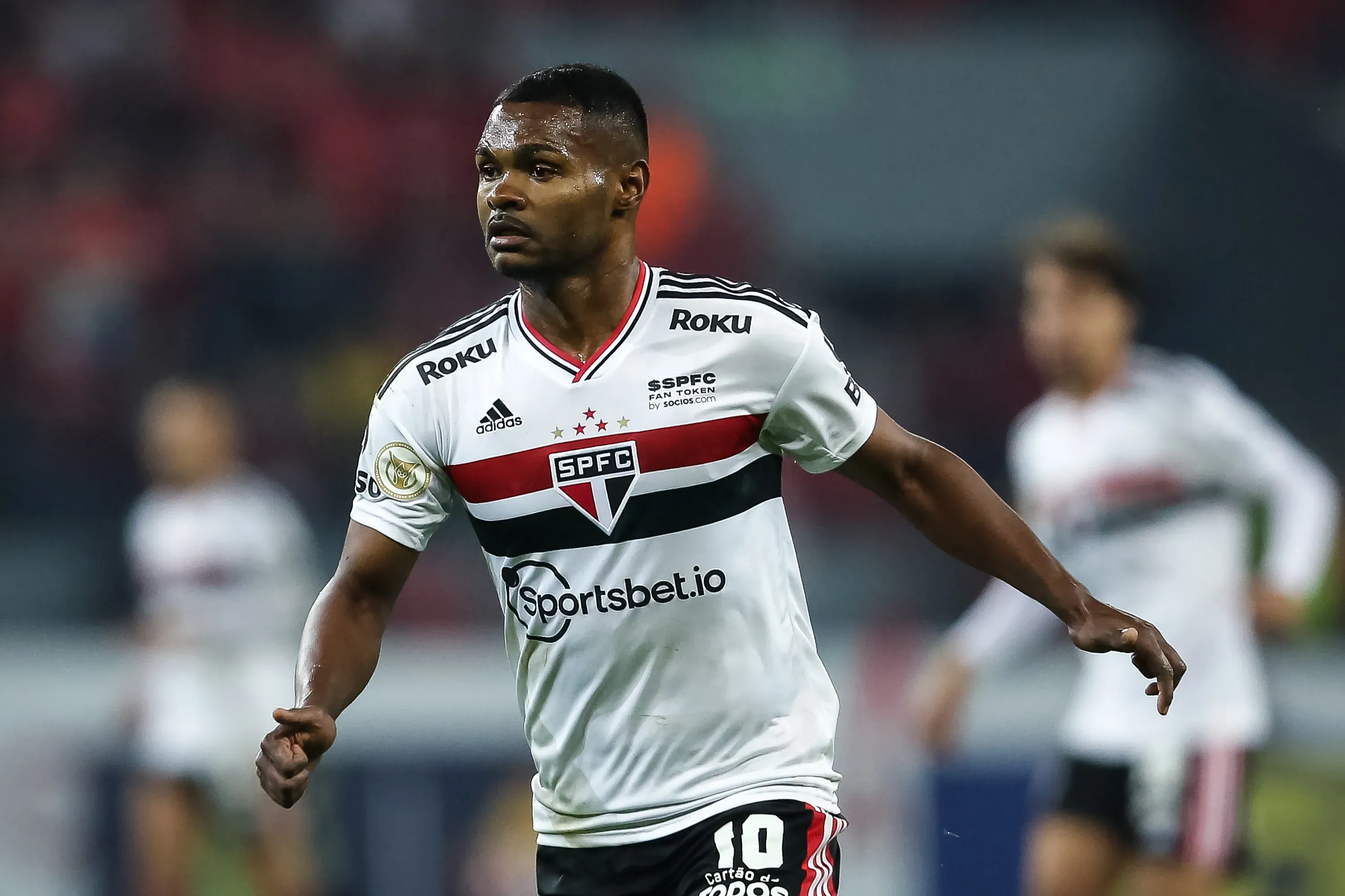 São Paulo ainda deve a Nikão – Foto: Pedro H. Tesch/AGIF.