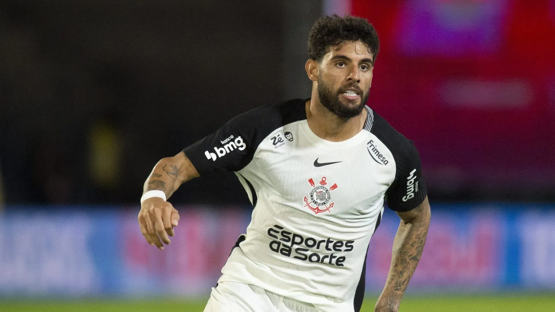 Yuri Alberto revela desejo de voltar a Europa (Imagem: Anderson Romao/AGIF)