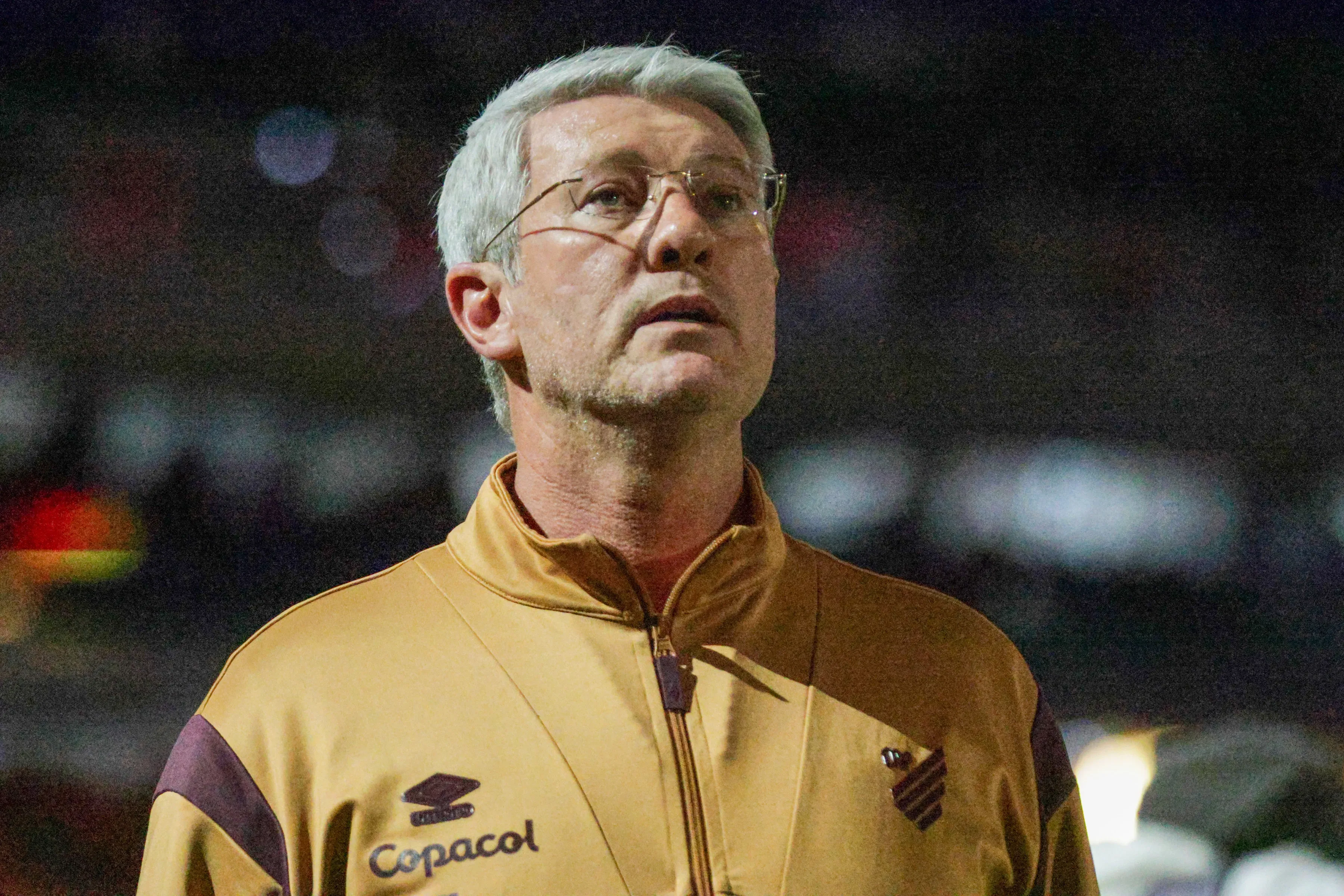 D’Alessandro queria Odair Hellmann no Internacional. Foto: Robson Mafra/AGIF