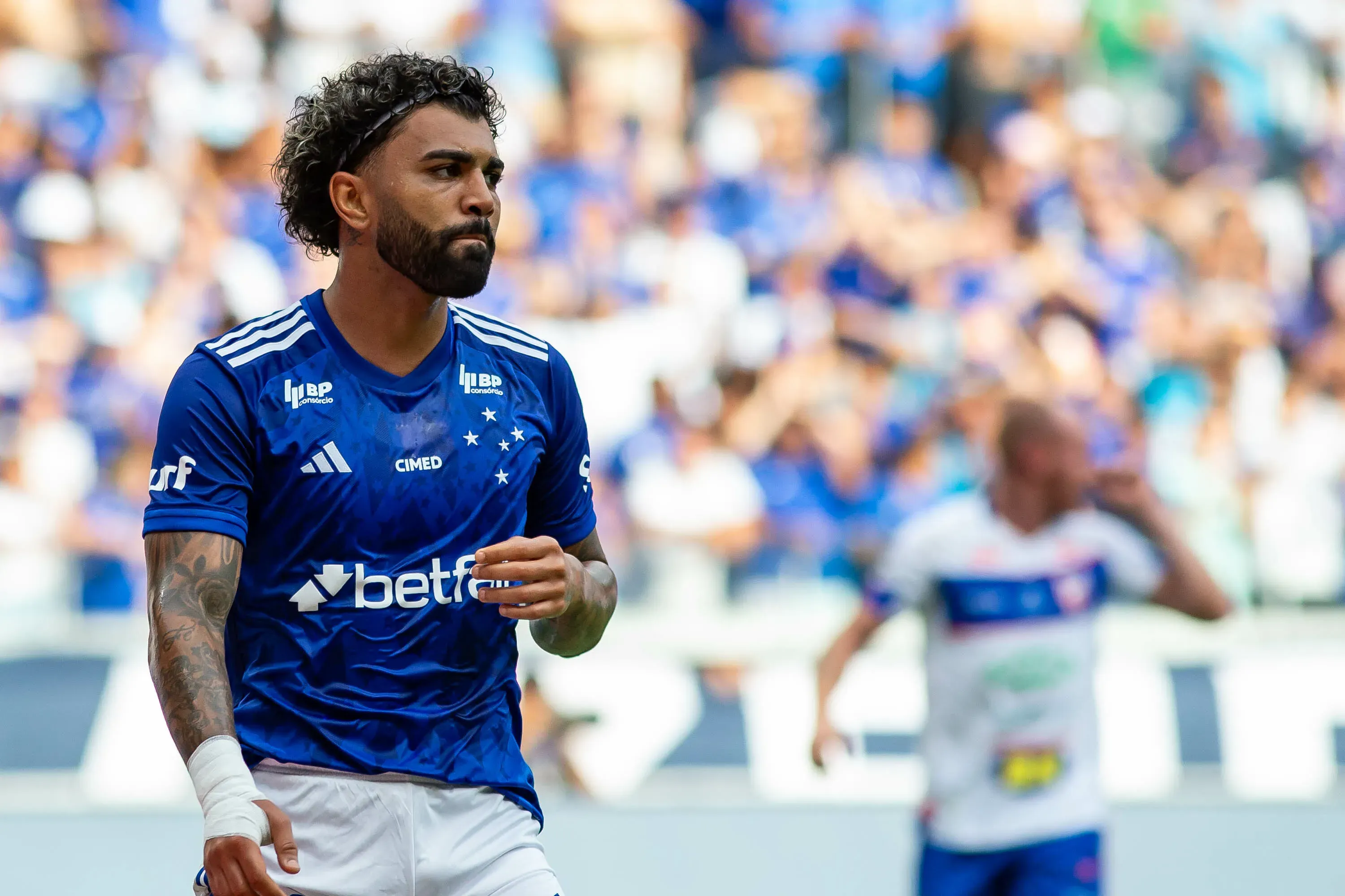 MG – BELO HORIZONTE – 25/01/2025 – MINEIRO 2025, CRUZEIRO X BETIM – Gabigol jogador do Cruzeiro durante partida contra o Betim no estadio Mineirao pelo campeonato Mineiro 2025. Foto: Fernando Moreno/AGIF