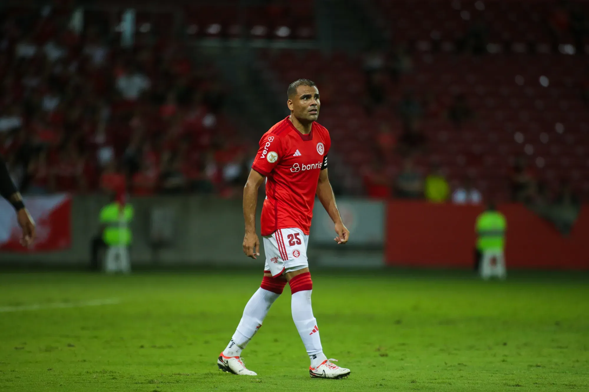 Gabriel Mercado com a camisa do Inter – Foto: Giancarlo Santorum/AGIF